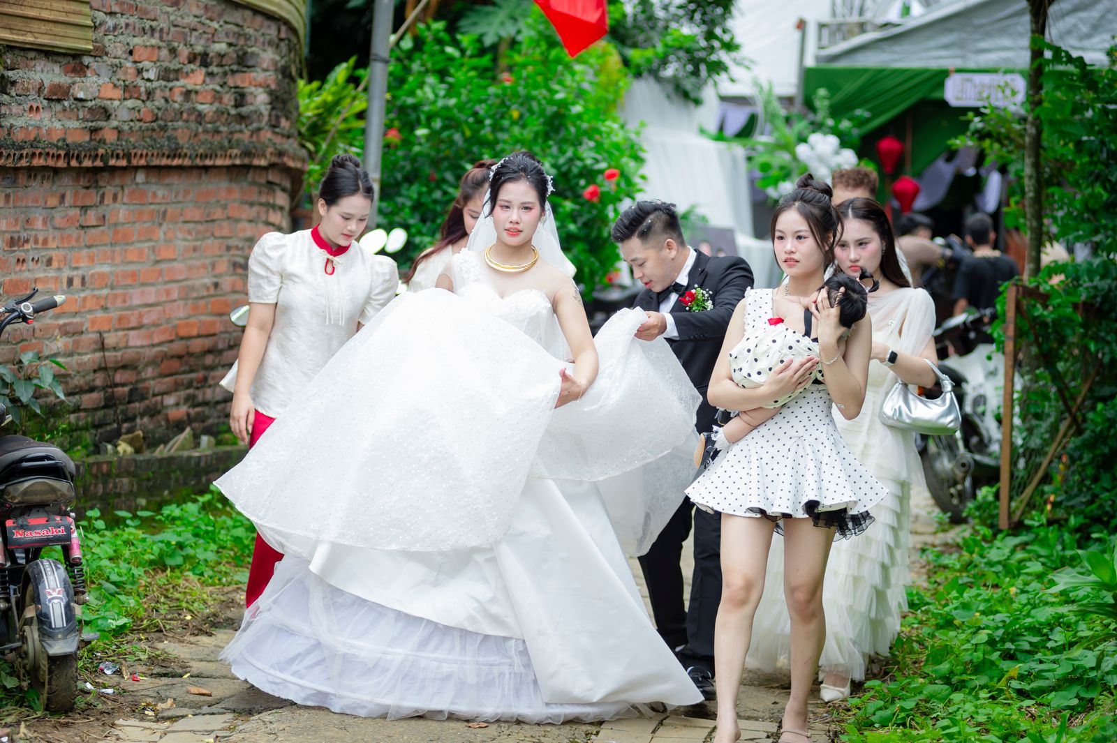 Lễ cưới ngoài trời tại Hà Nội